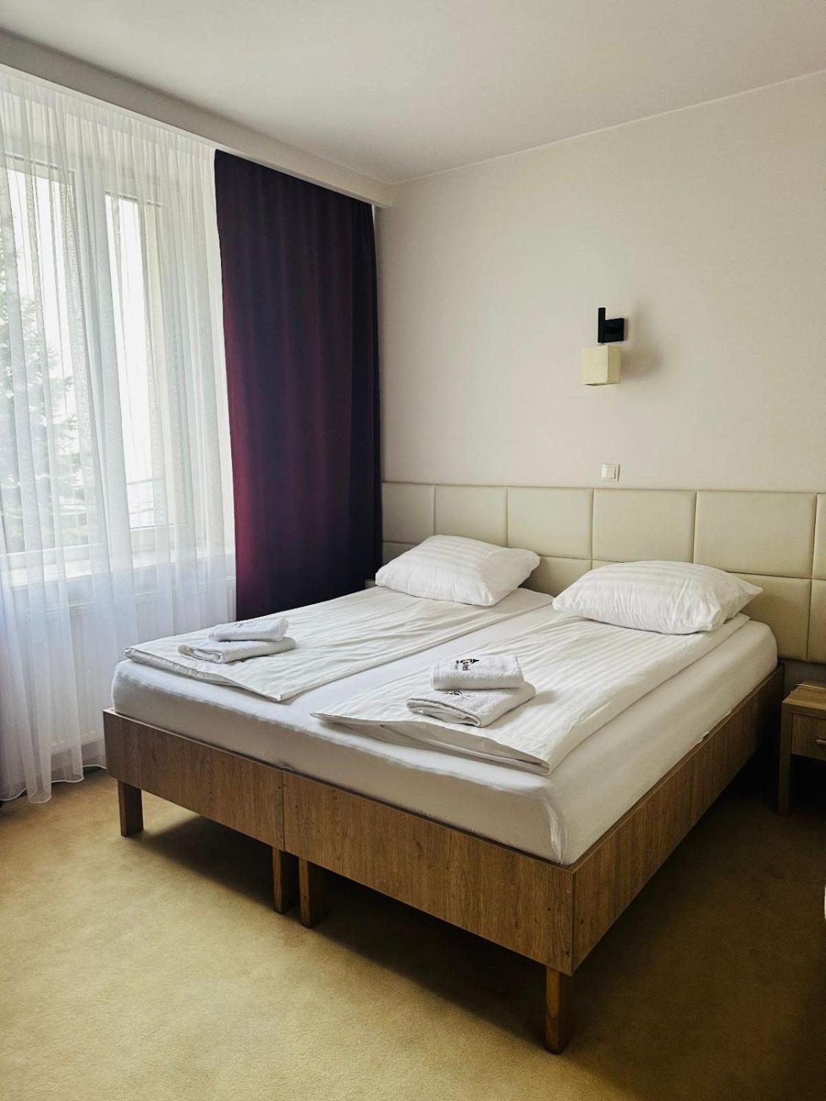 Hotel TM Radom Buitenkant foto