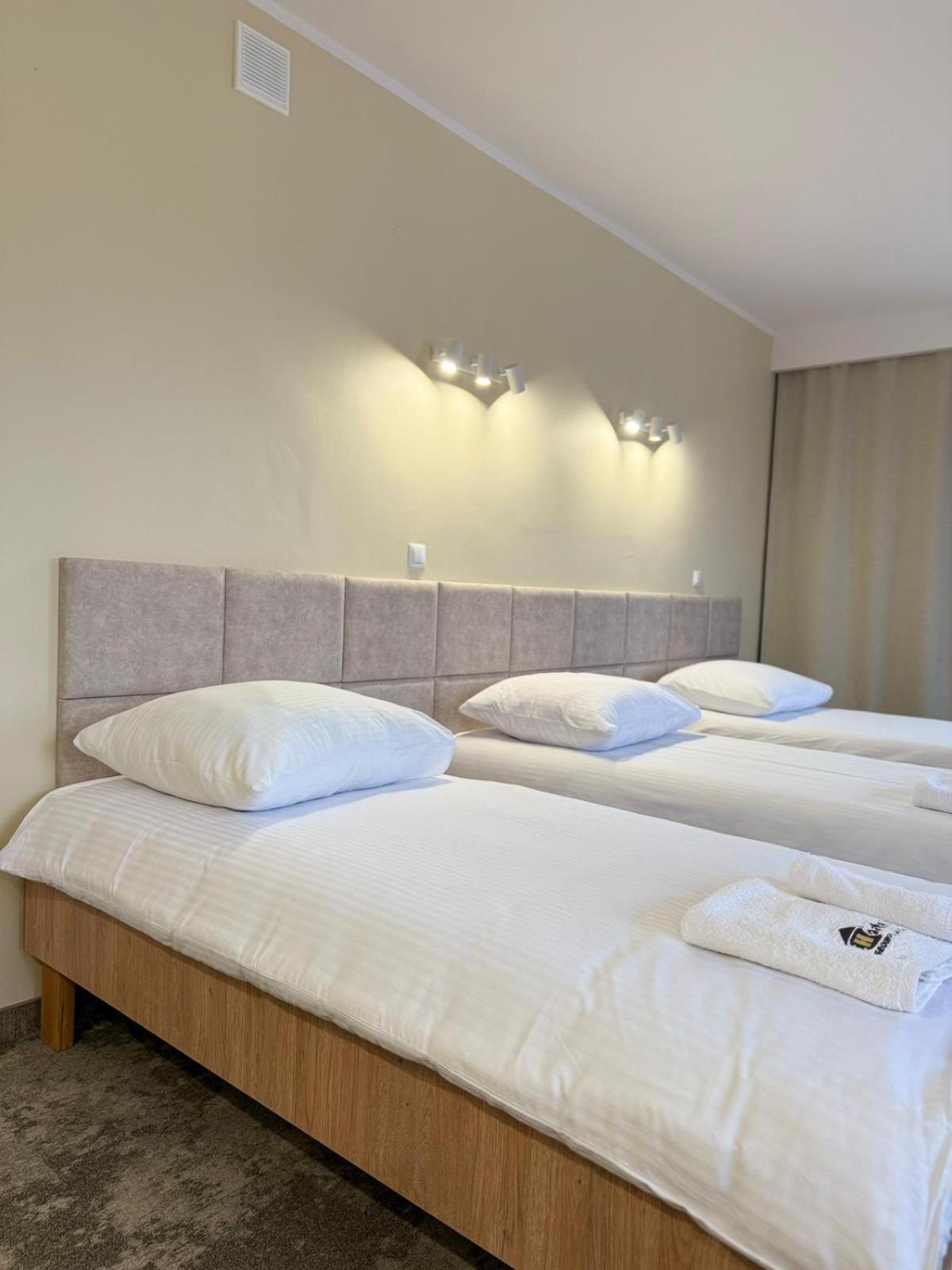 Hotel TM Radom Buitenkant foto