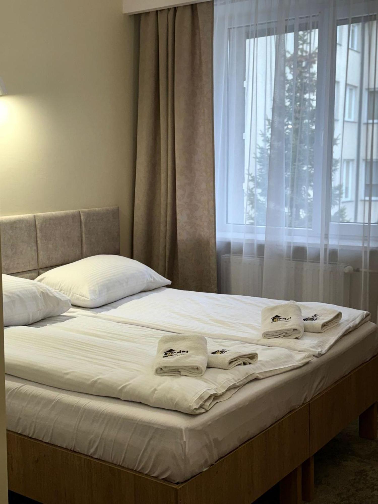 Hotel TM Radom Buitenkant foto