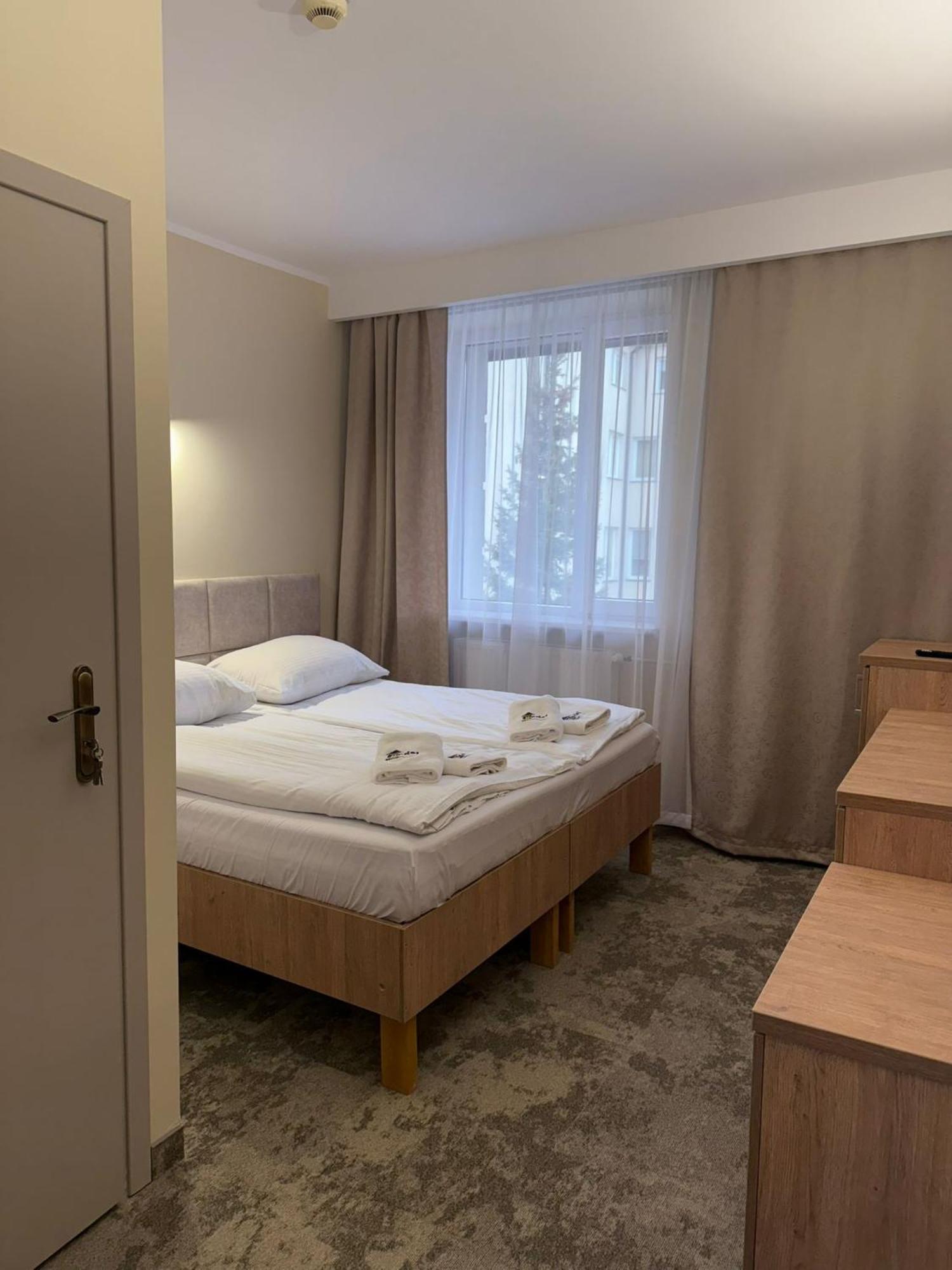 Hotel TM Radom Buitenkant foto